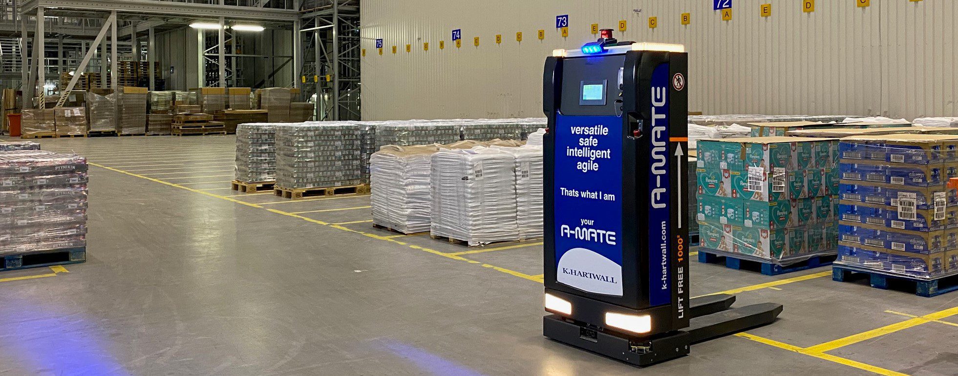 AMR A-MATE can pick pallets from the floor