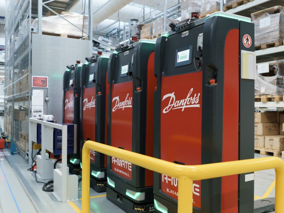 Danfoss in Denmark uses four A-MATE FreeLift AGVs for the internal material transport
